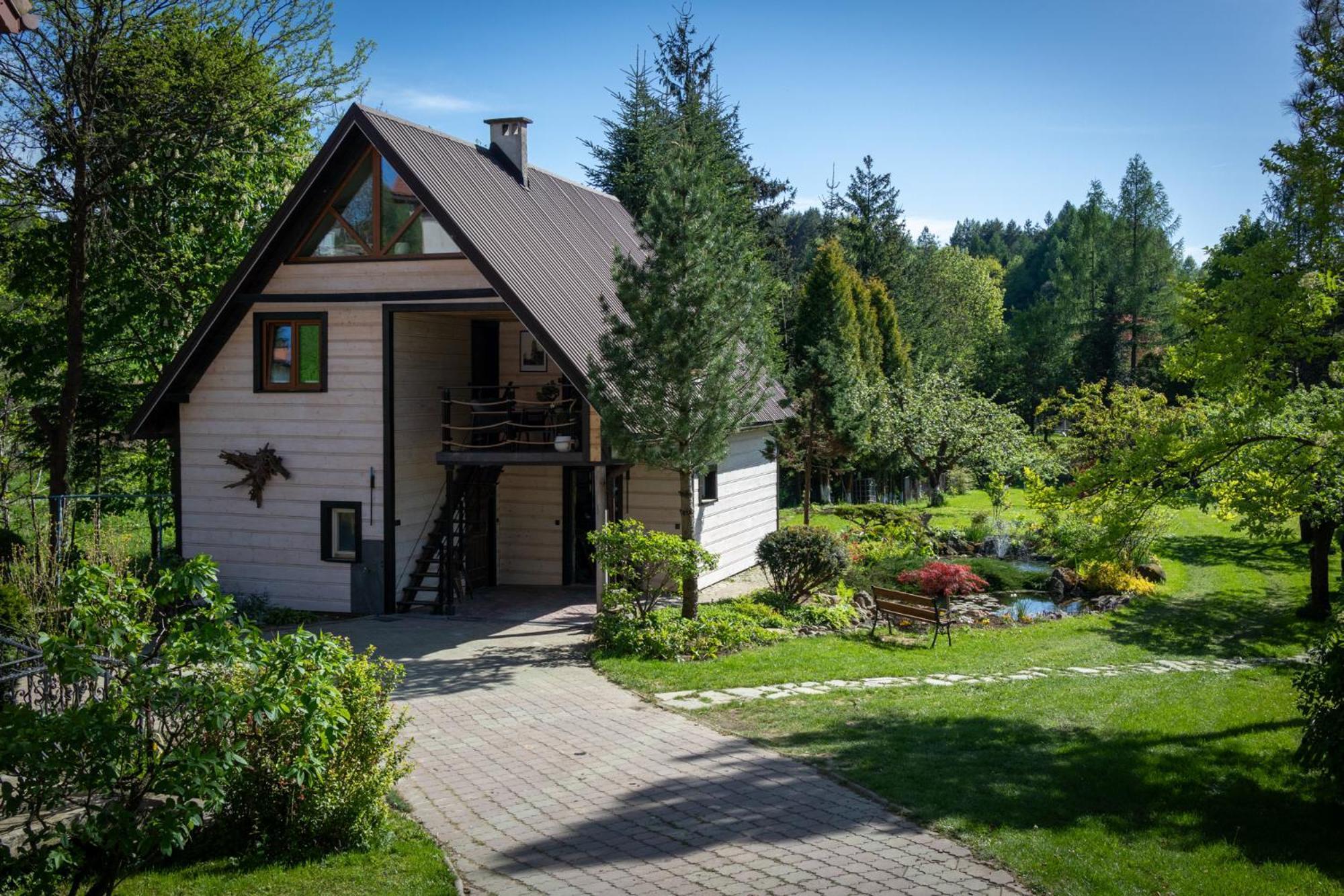 Uroczysko Villa Lesko Exterior photo